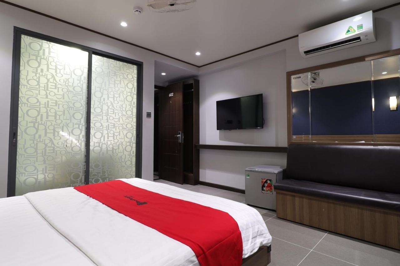 Reddoorz Plus & Cloud 9 Quang Trung Hotel Ho Chi Minh Zewnętrze zdjęcie